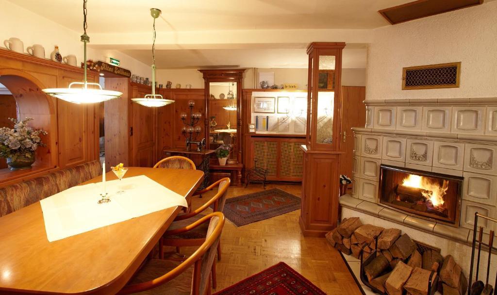Hotel Rose Bebra Eksteriør bilde
